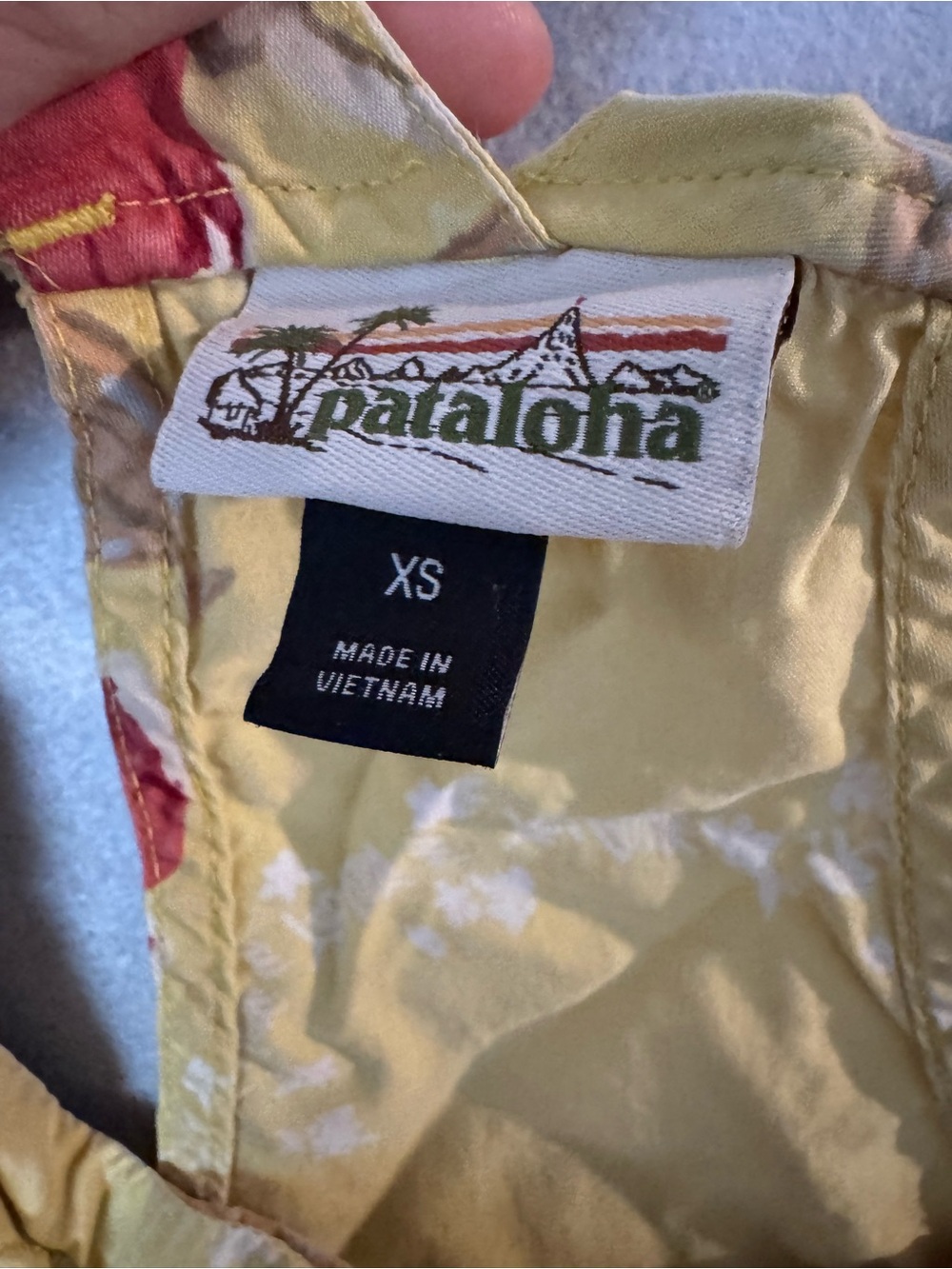 Patagonia Pataloha Yellow Floral Women's Romper Overalls XS - Picture 2 of 6